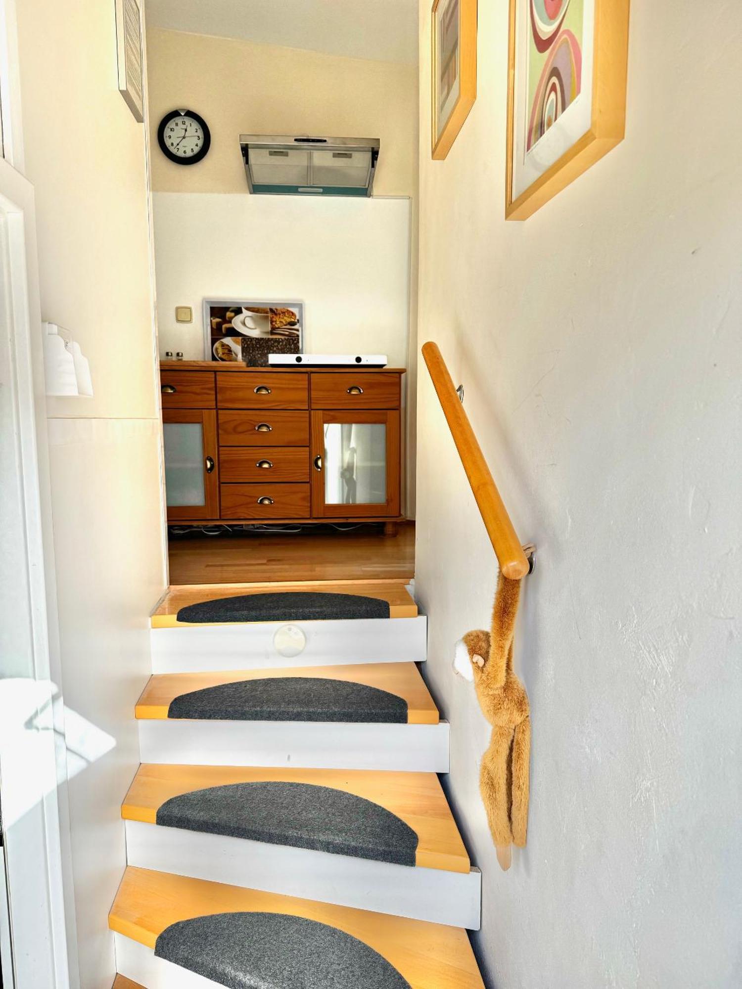 - Near Airport Dus - Trade Fair - Arena Dusseldorf